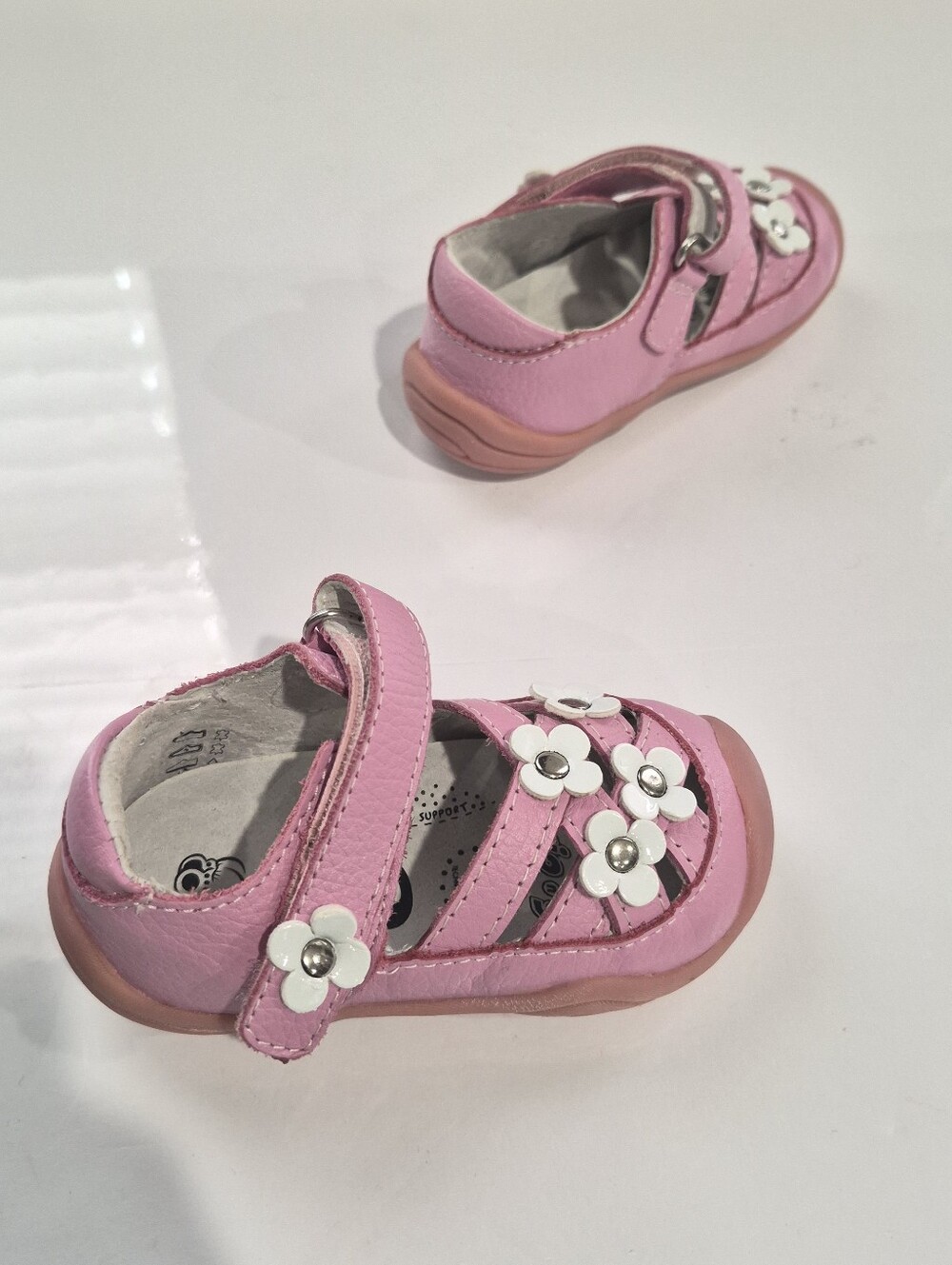 pediped Pink Toddler Mary Jane Shoes with White Flower Accents Size 4-4.5 US